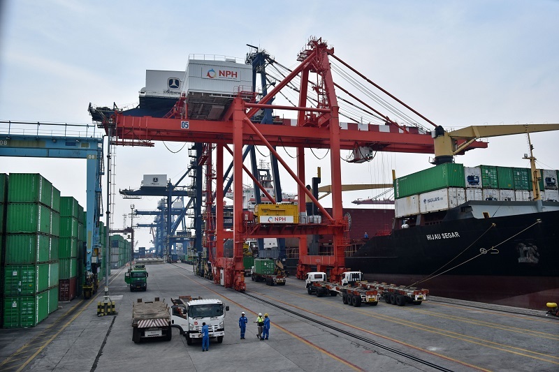 Kinerja ekspor membaik, neraca perdagangan Juni surplus US$1,27 miliar