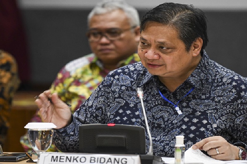 Menko Airlangga: Omnibus Law tak hapus upah minimum dan hak cuti