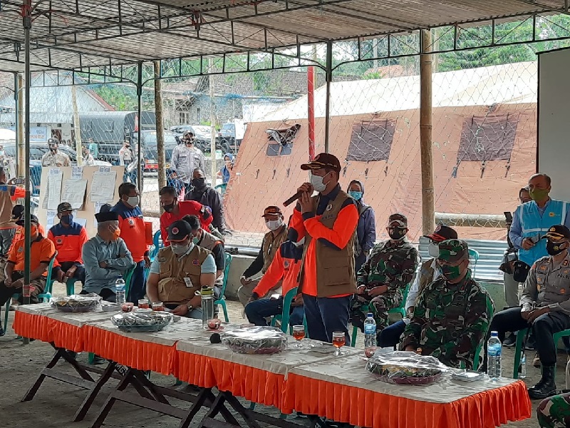 Kepala BNPB ingatkan pengungsi Gunung Merapi patuhi protokol kesehatan