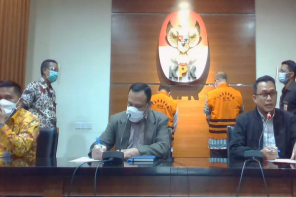 KPK perpanjang masa penahanan Wali Kota Cimahi