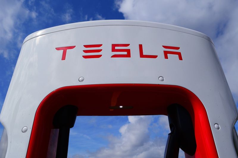 Tesla kirim tim kunjungi Indonesia Januari 2021