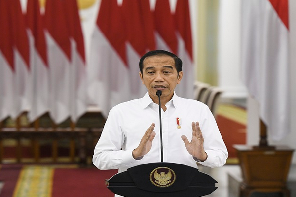 Jokowi resmi luncurkan 3 program bantuan tunai