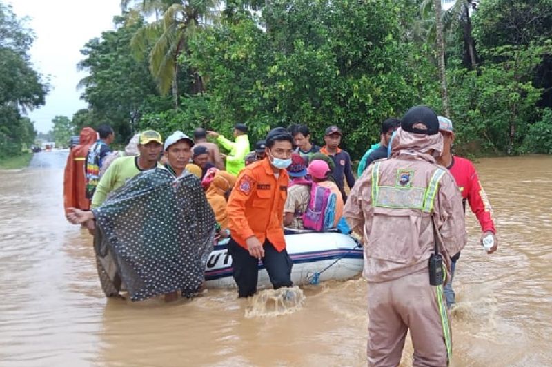 Banjir di Kalsel, BNPB berikan bantuan dana siap pakai Rp3,5 miliar