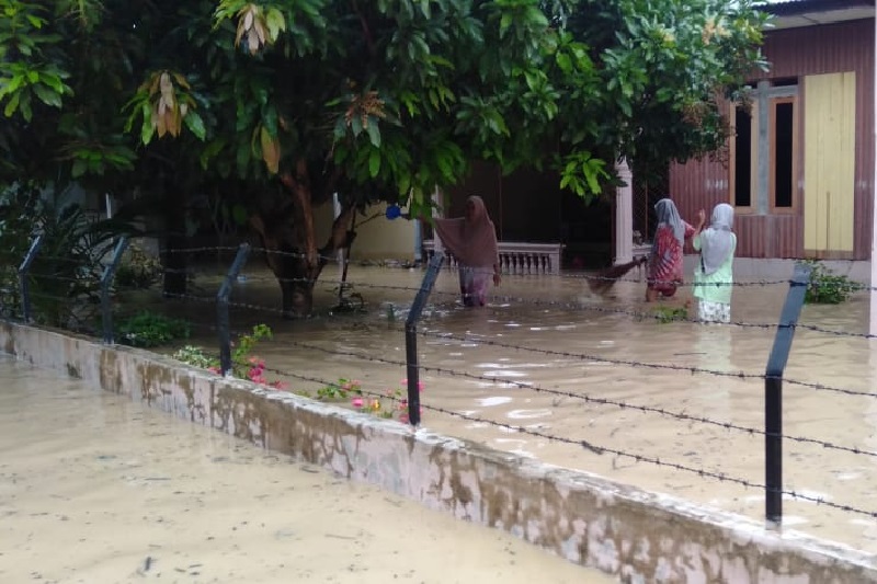 Pidie Aceh terendam banjir, 1.080 orang mengungsi