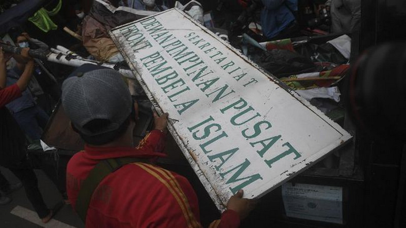 Masuk NU-Muhammadiyah, eks FPI bisa terhindar kelompok ekstrem