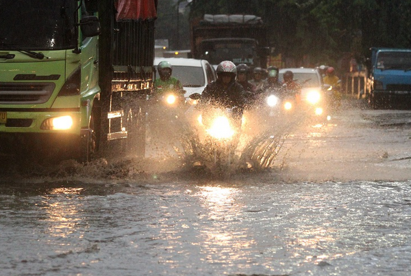Banjir intai Jakarta hari ini dan besok