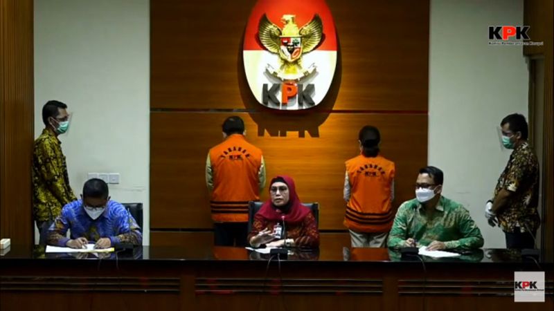 KPK tahan 2 tersangka korupsi jalan Bengkalis
