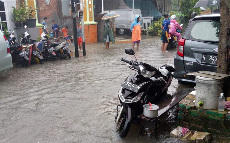 Kemendagri minta Disdukcapil Jateng ganti dokumen kependudukan korban banjir