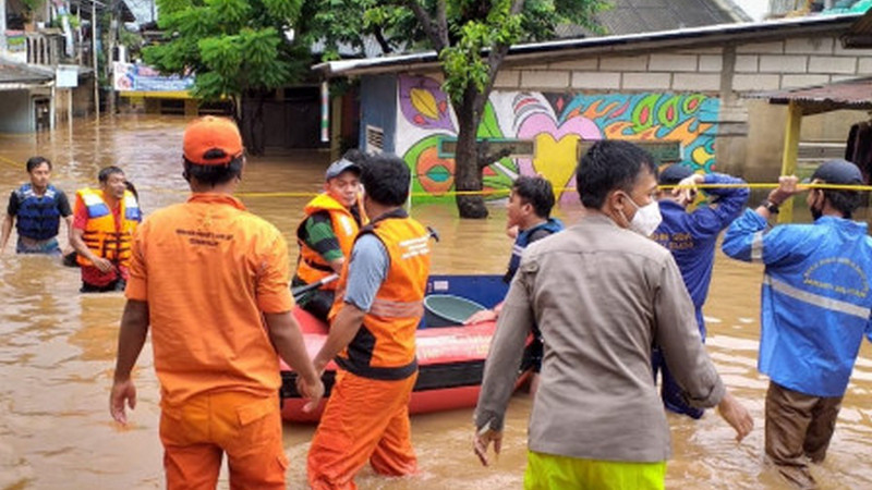 Banjir Jakarta, PDIP dirikan dapur umum di daerah terdampak