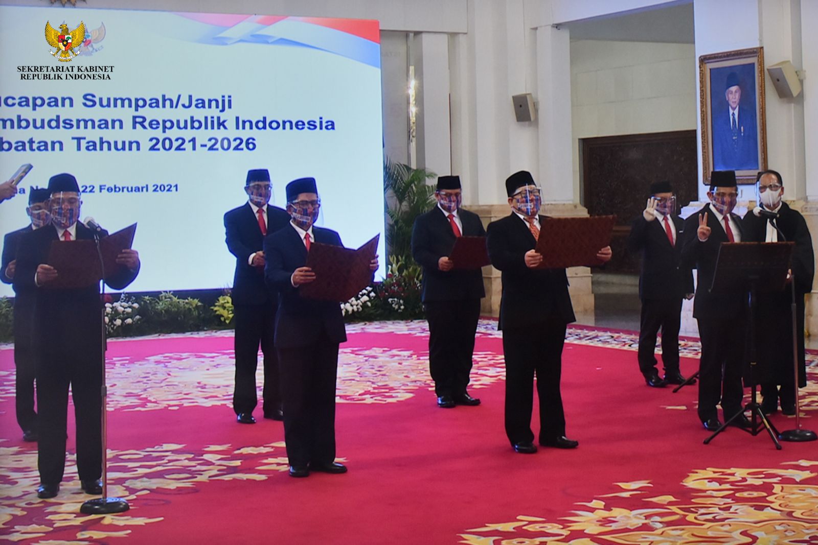 Jokowi lantik anggota Ombudsman RI