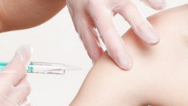 Pemerintah diminta awasi pelaksanaan vaksin gotong royong
