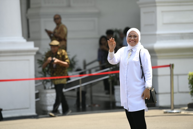 KSPI minta Jokowi tegur Menaker soal THR 2021 dicicil