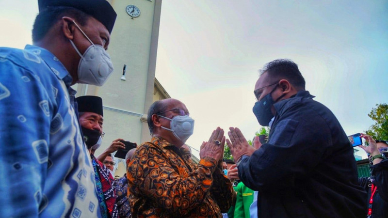 Sambangi Katedral Makassar, Menag: Jangan takut, kita akan lawan