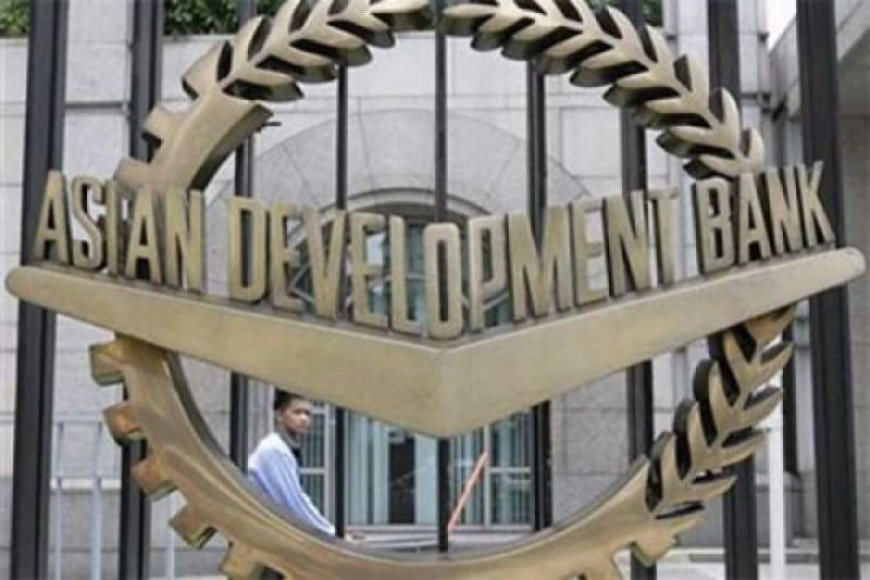 ADB beri pinjaman US$450 juta ke Indonesia 