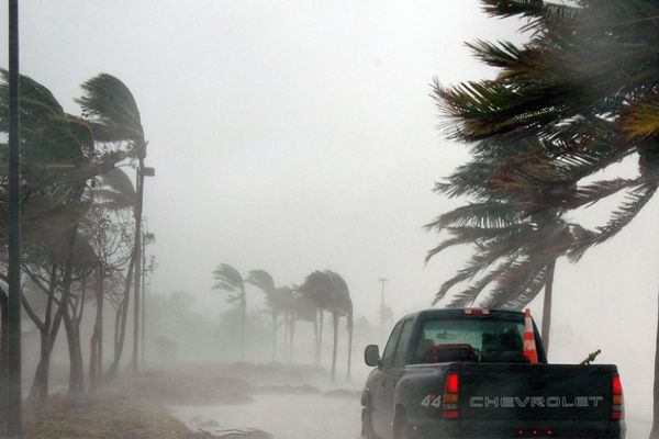 Ancaman Siklon Tropis Surigae, 9 provinsi diimbau siaga 