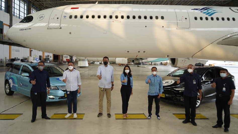 Hadirkan layanan terintegrasi, Garuda Indonesia gandeng Bluebird