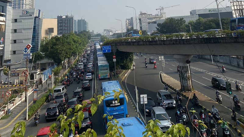Jakarta macet, DPR anggap PPKM darurat tak efektif