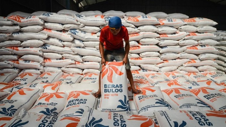 Tambahan bansos selama PPKM darurat, Bulog siapkan 200.000 ton beras