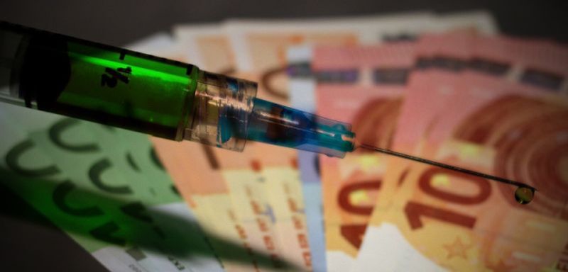 8 klinik Kimia Farma layani vaksinasi gotong royong individu