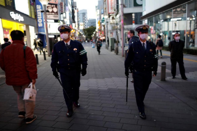 Sebagian kota besar di Jepang merevisi rencana vaksinasi
