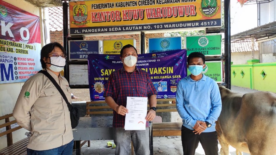 Cirebon Power bagikan 52 hewan kurban untuk warga