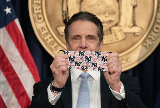 Gubernur New York mengundurkan diri karena skandal seks