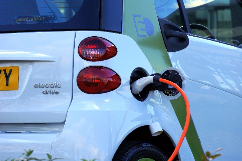 Program kendaraan listrik jadi cara Kemenhub tekan isu polusi