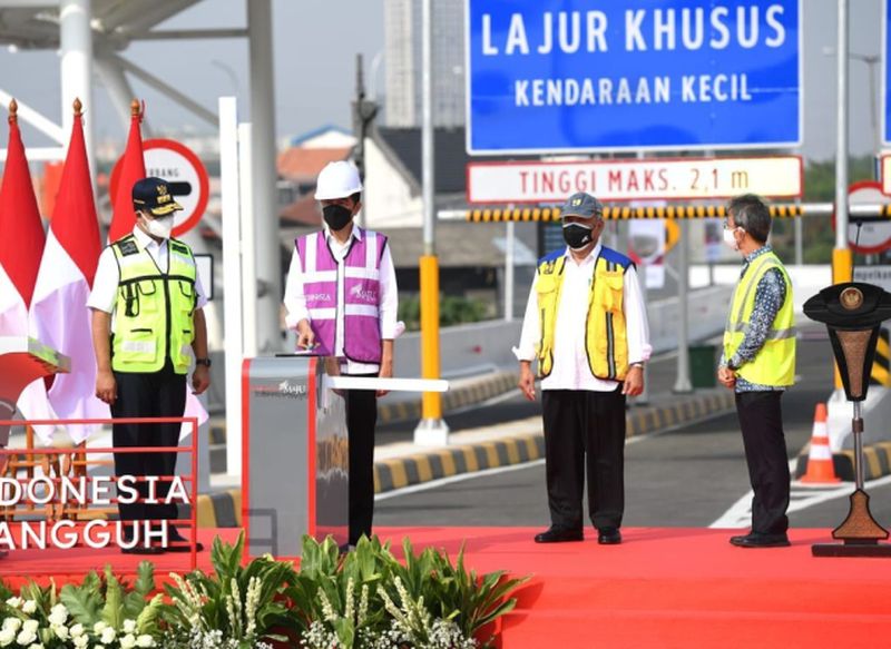 Jokowi resmikan Jalan Tol Kelapa Gading-Pulo Gebang