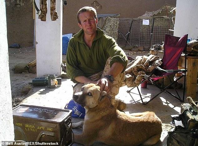 Kecaman untuk mantan Marinir yang selamatkan 200 anjing dan kucing dari Afghanistan