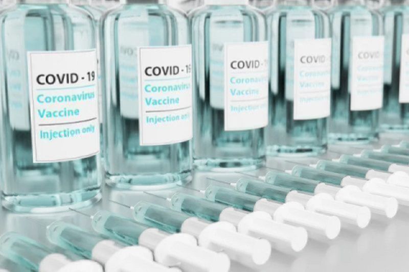 Capai 100 juta vaksin Covid-19, Kemenkes: PR kami lansia masih 24,5%