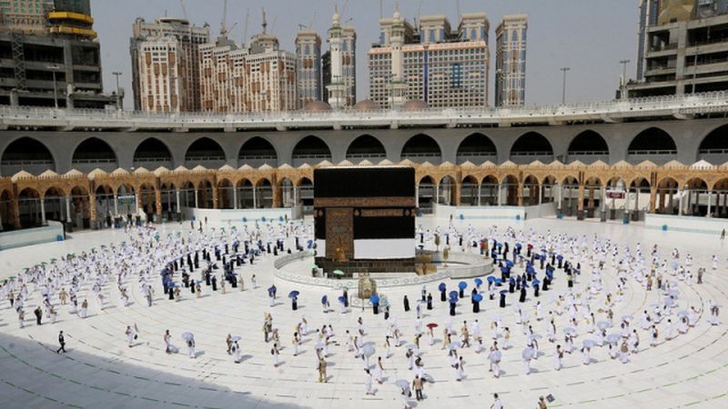 DPR sambut baik Arab Saudi buka kembali ibadah umrah