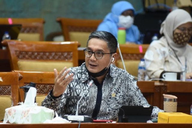 Putra Nababan tuding LADI tidak profesional
