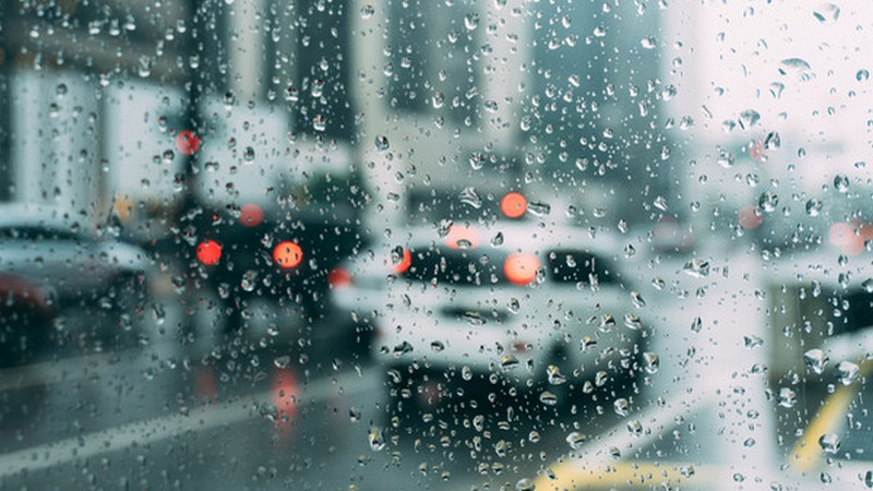 BMKG: Waspadai hujan disertai petir di Jabodetabek hari ini 