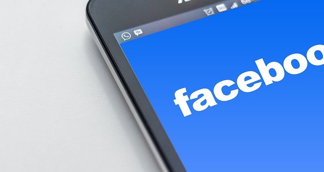 Facebook disarankan jangan ganti nama, ganti saja CEO-nya