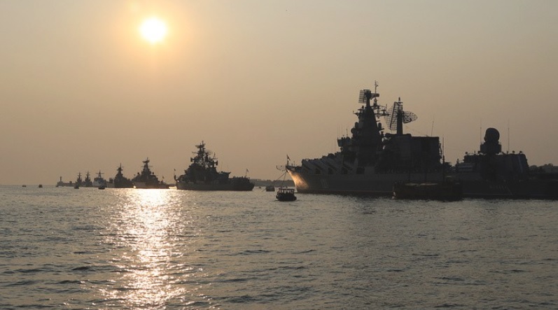 Rusia dan China mengadakan patroli bersama pertama di Pasifik