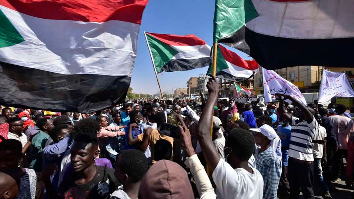 Internet di Sudan akhirnya dibuka kembali sejak kudeta militer