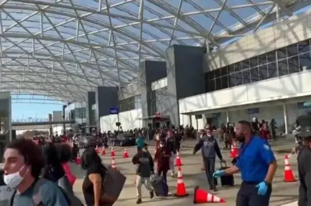 Tiga orang terluka dalam 'penembakan' di Bandara Atlanta
