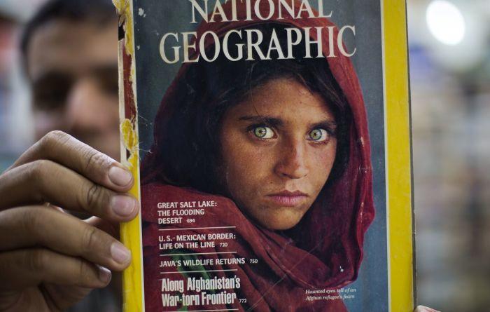 Gadis Afghanistan 'bermata hijau' berhasil dievakuasi ke Italia