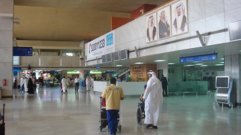 Sejumlah negara Arab pun melarang pelancong dari Afrika 