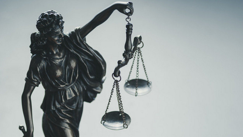 Praktisi nilai penegakan hukum jauh dari keadilan dan sarat balas dendam