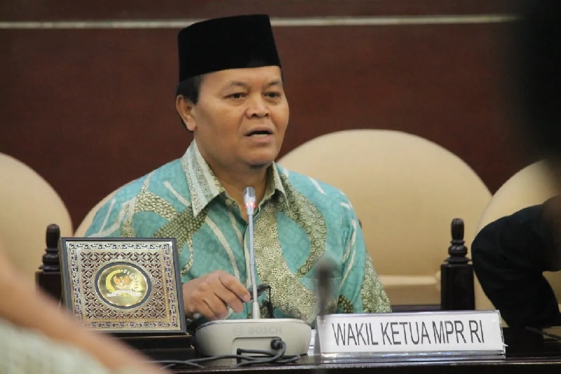 Hidayat Nur Wahid kritik balik Fahri Hamzah soal pembubaran MPR