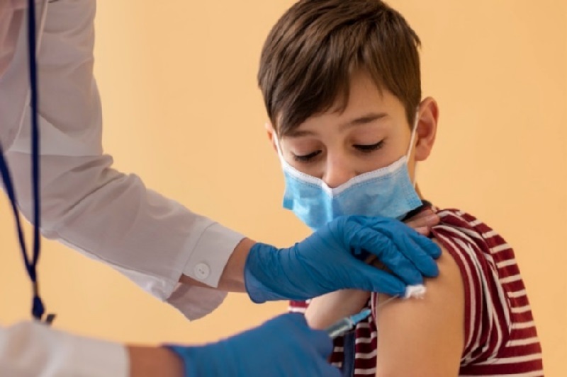 Komnas KIPI: Efek samping vaksinasi Covid-19 usia 6-11 lebih rendah