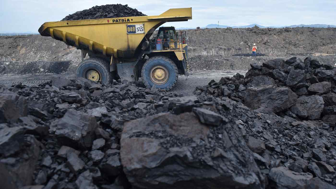 Pembukaan kembali keran ekspor batu bara, Pengamat: Solusi jangka pendek