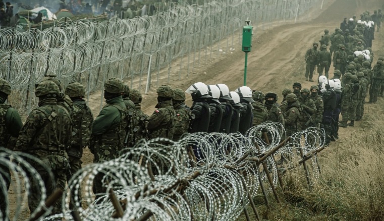 Perbatasan memanas, tentara Belarusia pro Rusia serang patroli Polandia