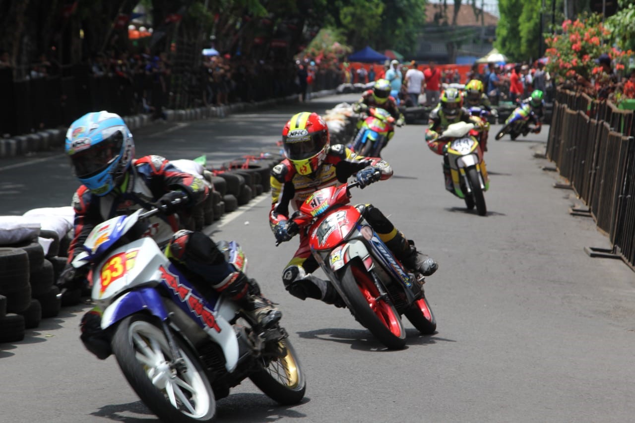 Dinilai kurang representatif, Dispora Makassar pindahkan arena balap motor