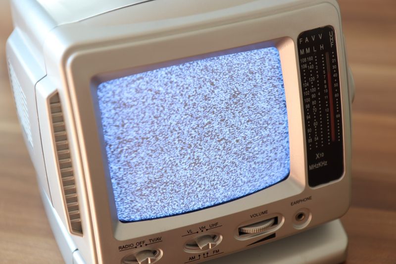 Suntik mati layanan TV analog, bagaimana dengan masyarakat desa?