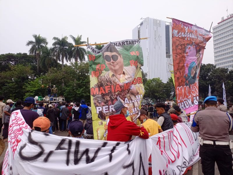 Forum Masyarakat Anti Korupsi desak Jokowi reshuffle menteri bermasalah