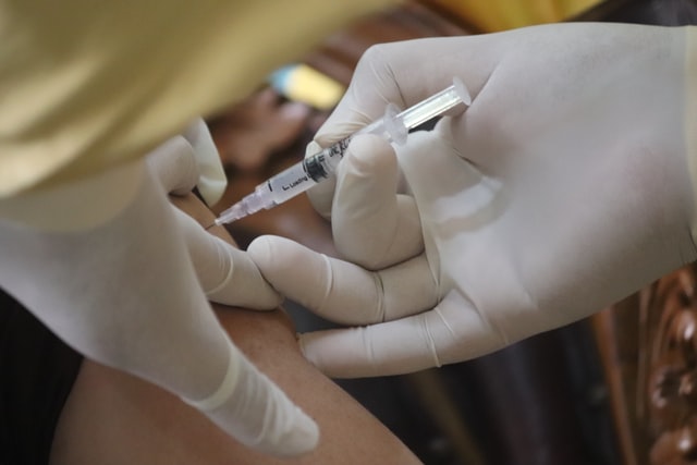 Perluas herd immunity, Pemkab Pesawaran gandeng BIN lakukan vaksinasi jemput bola