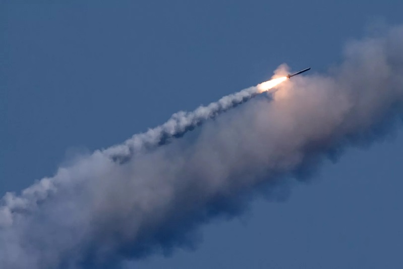  Pangkalan Angkatan Udara Ukraina dihantam rudal Rusia