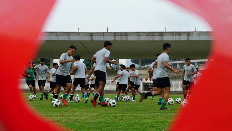 Jokowi berencana bangun <i>training center</i> sepak bola di IKN